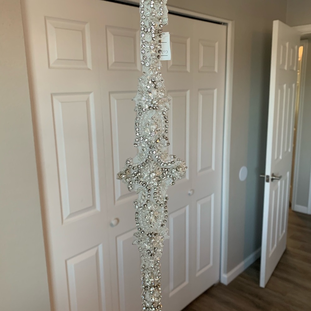 Jeweled belt